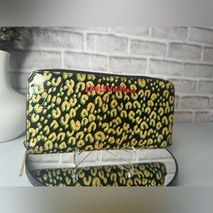 Louis Vuitton Vernis Leopard Limited Edition Stephen Sprouse Black Zippy wallet